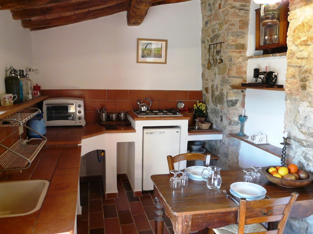 Penzion Podere Patrignone Castellina in Chianti Pokoj fotografie